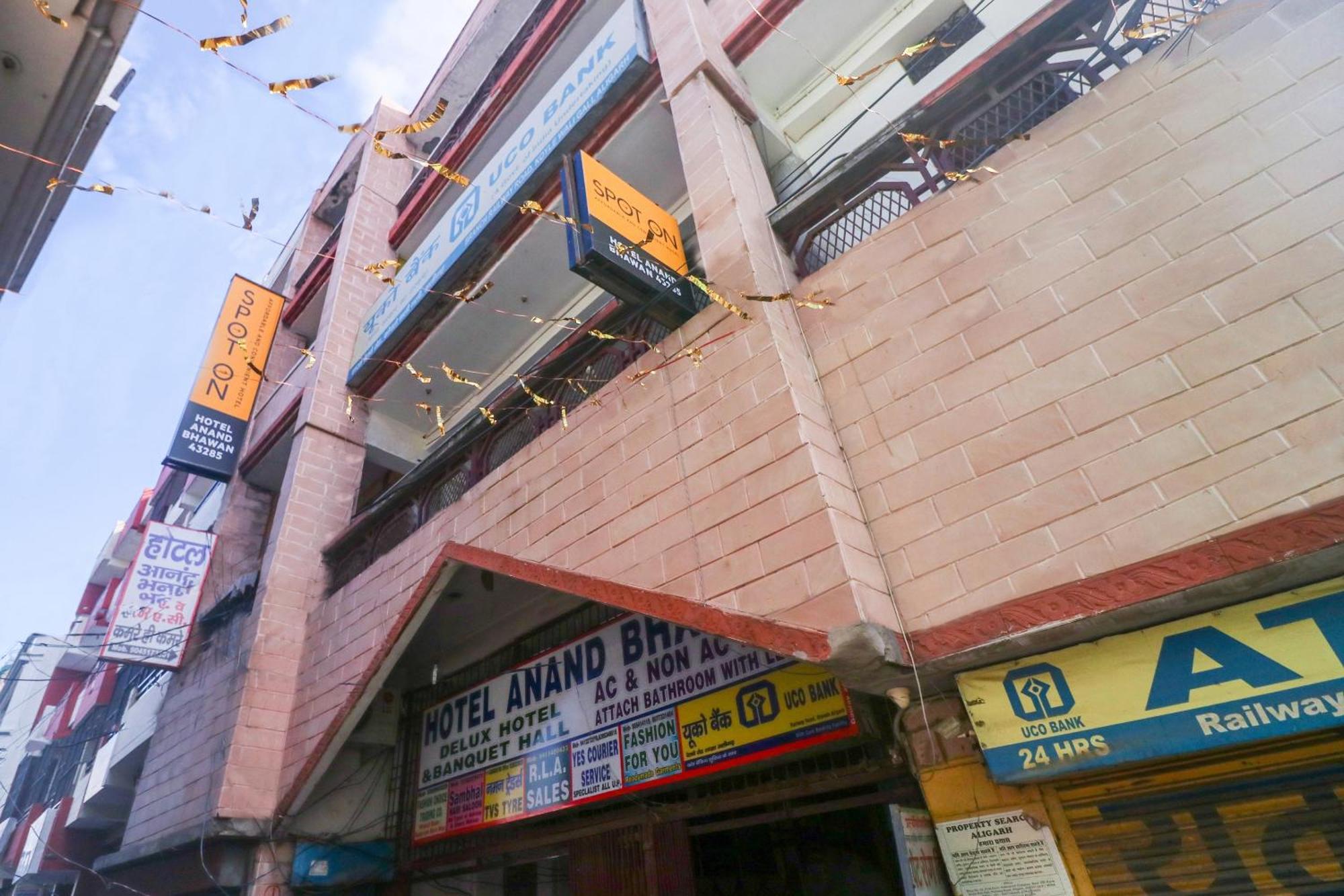 Spot On Hotel Anand Bhawan Alīgarh Esterno foto